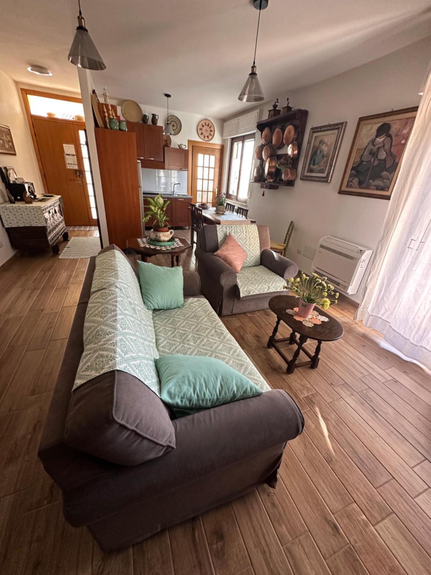 Casa Anita 32 Apartment Donigala Fenughedu ภายนอก รูปภาพ